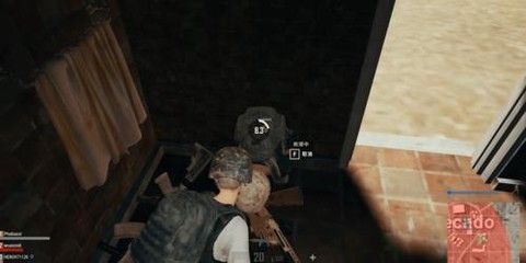 绝地求生怎么拉陌生人